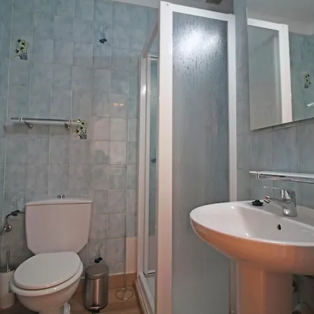 Basic Comfort Port Segre 0169 * Empuriabrava