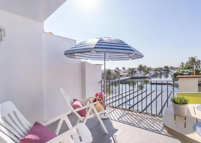 Basic Comfort Port Segre 0169 Empuriabrava